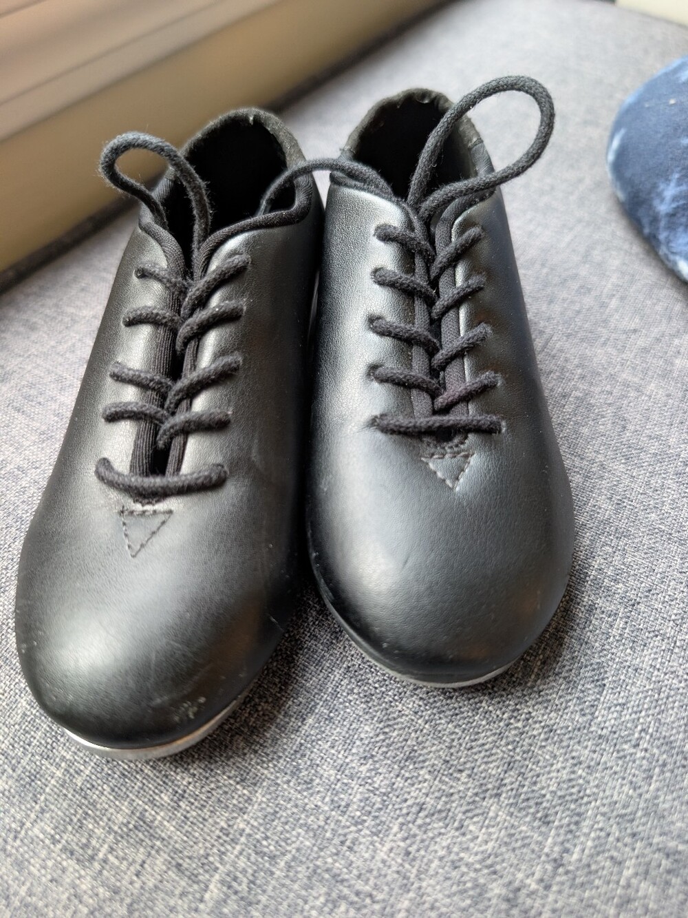 So Danca Size 10 Black Lace-Up Tap Shoes